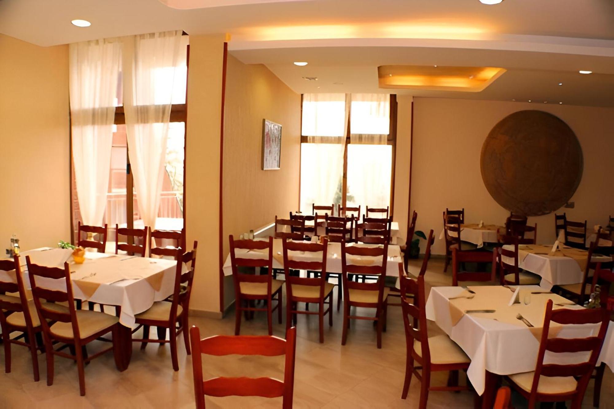 Dafovska Hotel Pamporovo Ngoại thất bức ảnh