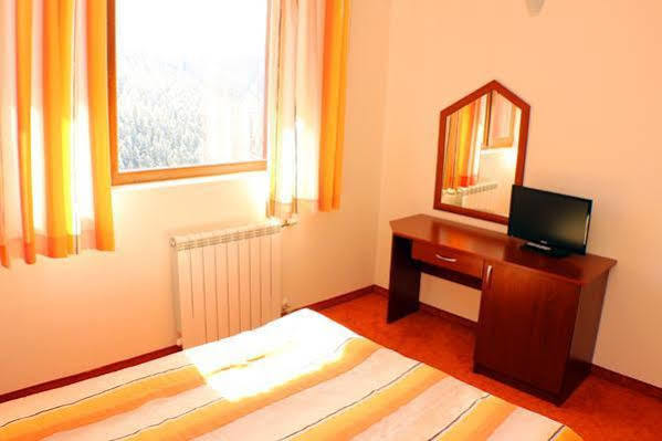 Dafovska Hotel Pamporovo Ngoại thất bức ảnh